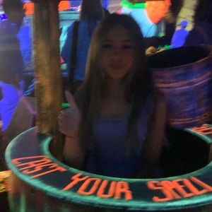 Meet your Posher, Hannah